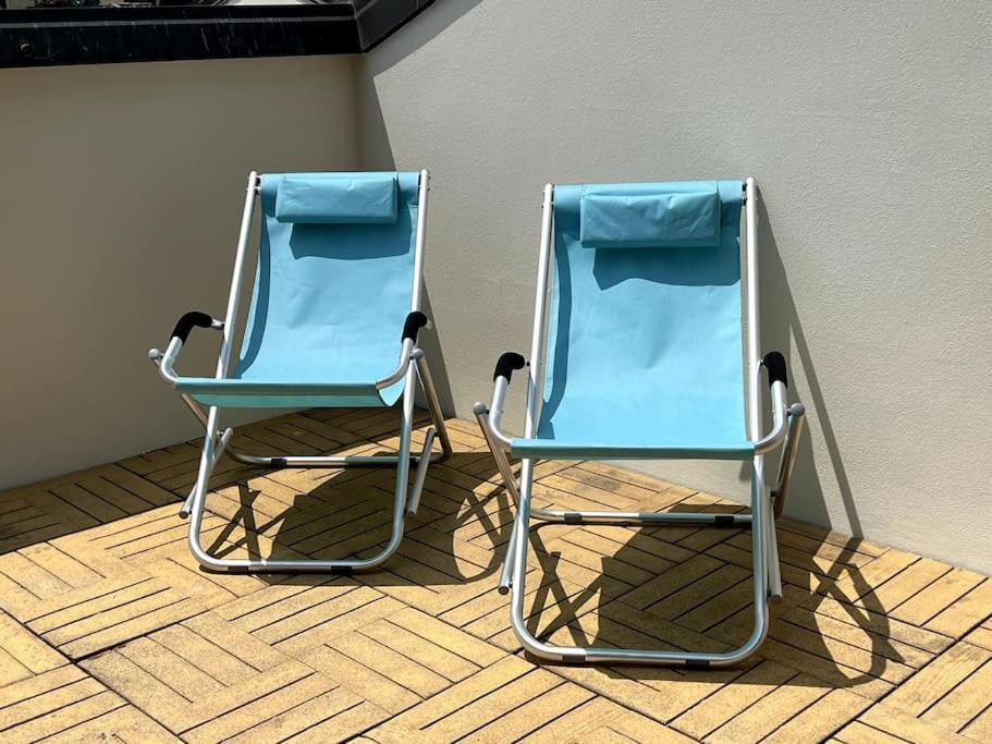 Attico In Piazza Matteotti Apartman Desenzano del Garda Kültér fotó