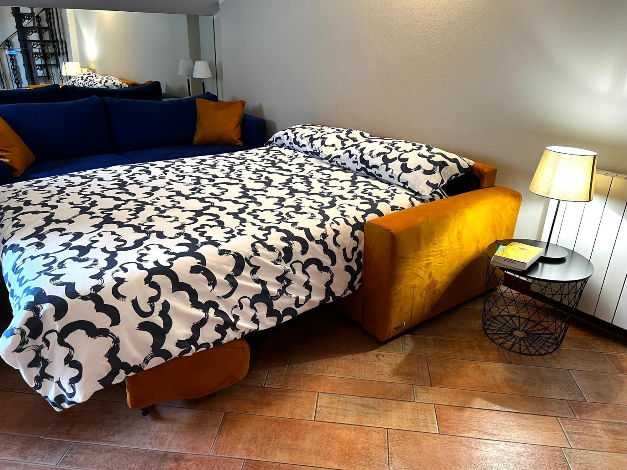 Attico In Piazza Matteotti Apartman Desenzano del Garda Kültér fotó